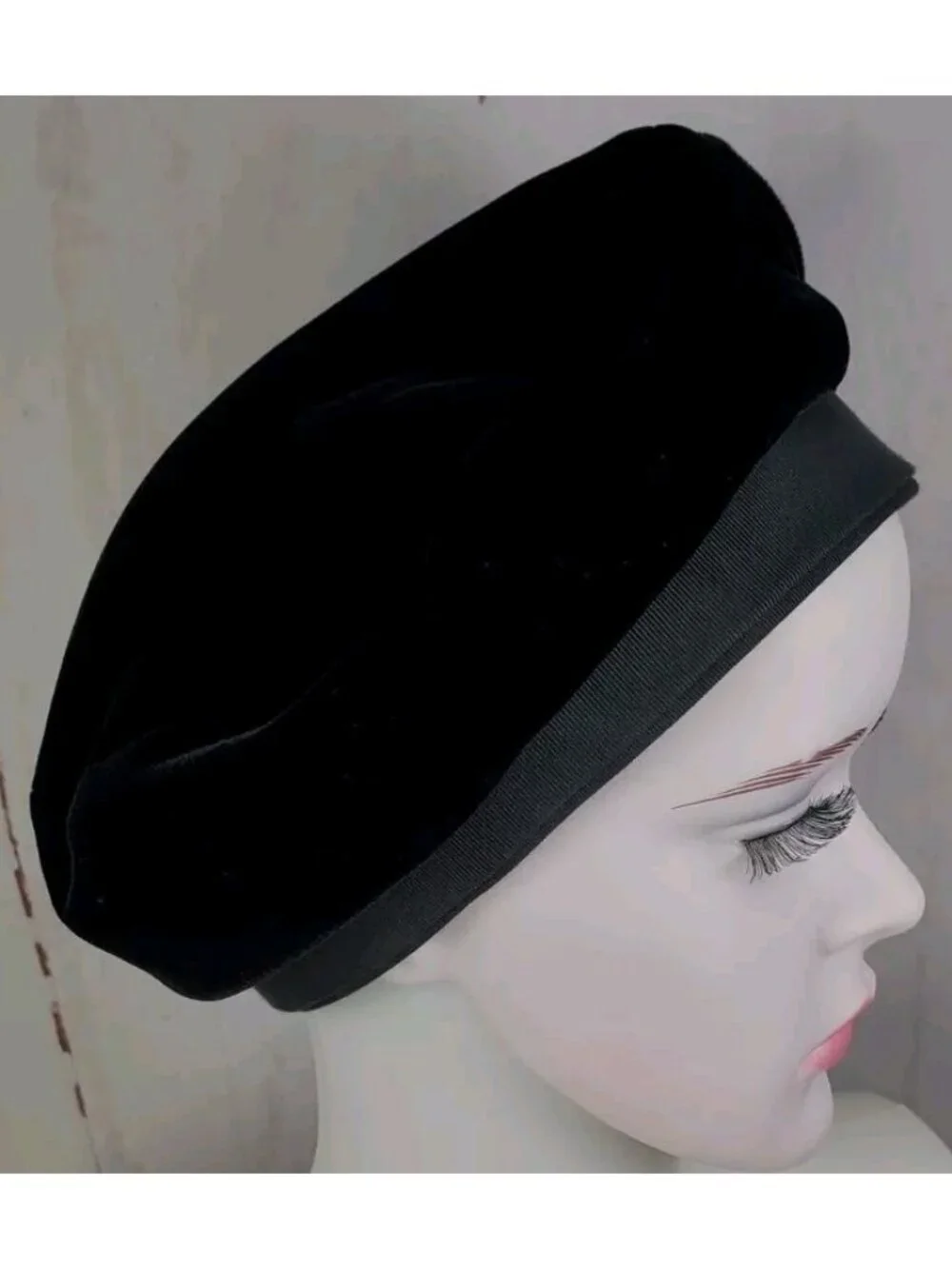 Vtg Union Black Velvet Slouch Beret Cap Hat Ribbon United Hatters Millinery MED